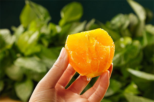 從營銷管理角度看：某網紅直播間2小時賣300萬（wàn）斤臍橙