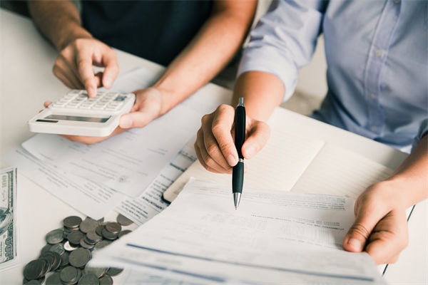 如何構建以預算為核心的企業文化，促進全員參與？