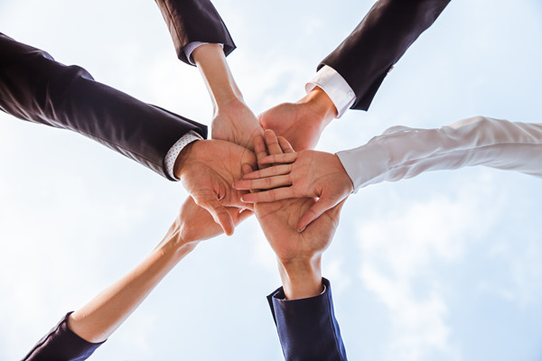 集團如何評估子（zǐ）公司績效，確保戰略目標實（shí）現？