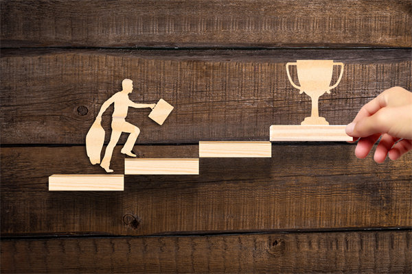 內部（bù）人（rén）才儲備（bèi）不足，關鍵崗位青黃（huáng）不接，人力資源如何應對？