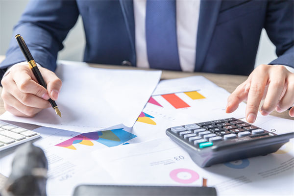 預算總超支卻無對（duì）策，企業預算管理如何精準控成本？