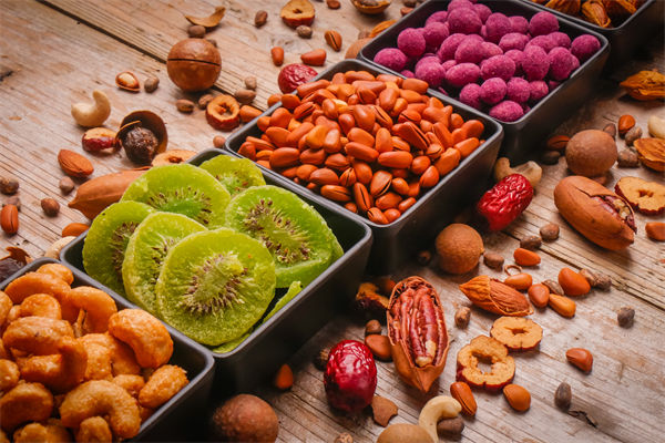 品牌（pái）營銷分（fèn）析（xī）：第（dì）一批開零食店的人，賺夠千萬離場了