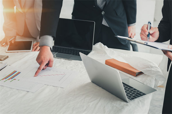 戰略規劃年年重做卻無效（xiào），到底缺了哪環落（luò）地（dì）邏輯？