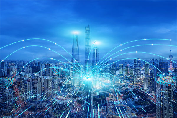 秋天的第（dì）一（yī）杯奶茶（chá）花束火了，品牌（pái）戰（zhàn）略管理（lǐ）怎麽看？