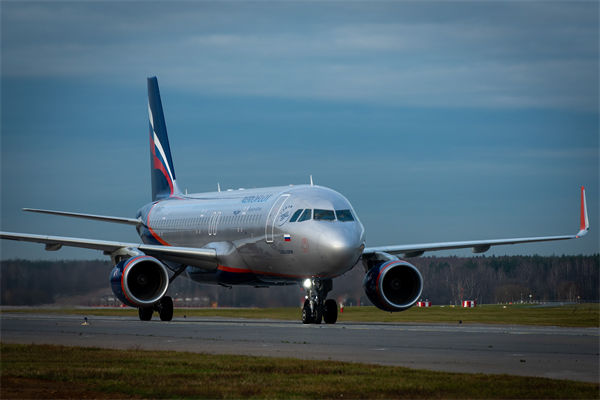 數十（shí）架（jià）中資公司飛機被扣俄羅斯（sī），戰略谘詢怎麽看？