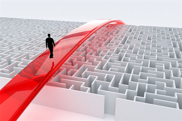 行業（yè）變局加速，企業戰略如何（hé）避（bì）開陷阱抓住新機遇？