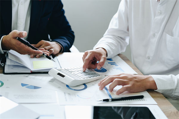 暑期檔電影票房破115億，預算管理谘詢（xún）怎麽（me）看？